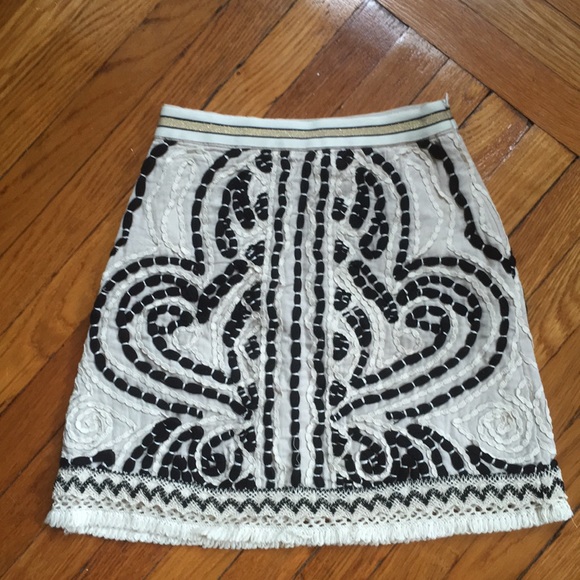 Anthropologie Maeve Carys Embroidered Mini Skirt - Picture 4 of 8